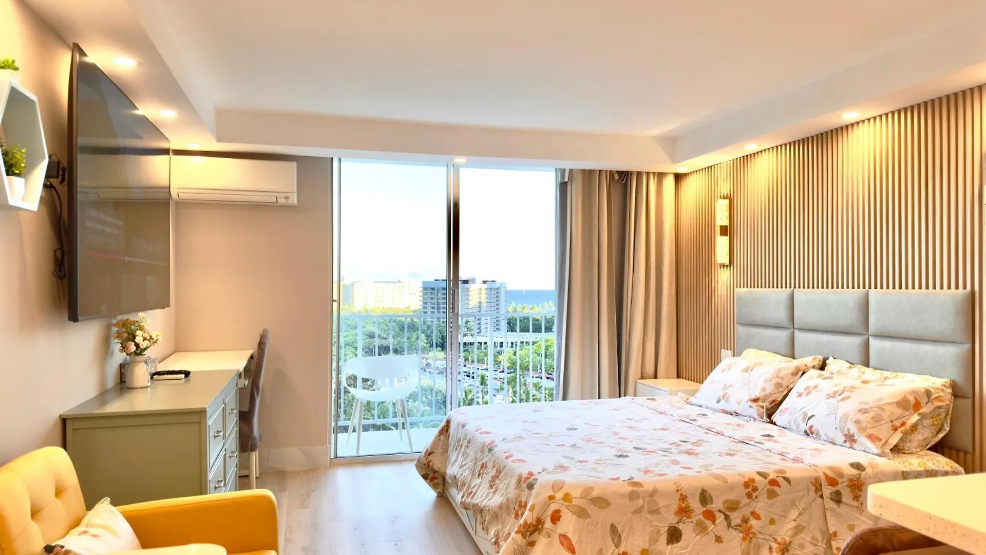 Апарт-отель Inn On The Park Гонолулу
